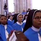 Religiosas concepcionistas durante la beatificación en la Almudena... solo se encontraron los cadáveres de 2 de las 14 religiosas concepcionistas