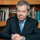 Porfirio Muñoz Ledo es el diputado presidente de  la Cámara de Diputados que ha intentado introducir vocabulario clave abortista en la Constitución
