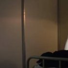 Un sacerdote atiende un enfermo en plena noche en el Servicio Sacerdotal de Urgencia... el servicio incluye también muchos ayudantes laicos