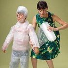 Los niños sobreprotegidos, afirma este  experto, van a sufrir mucho en el futuro