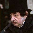 Philippe Noiret interpretó a Gioachino Rossini anciano en el biopic «¡Rossini! ¡Rossini!» (1991) de Mario Monicelli.