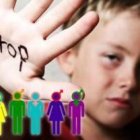 La ideología de género amenaza a los niños, las familias y la sociedad a través de funcionarios, activistas, multas e imposiciones liberticidas