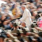 El Papa Francisco ha acudido a su cita de cada miércoles en la Audiencia Pública y ha hablado de la conversión de San Pablo en su catequesis sobre Hechos