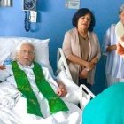 Cardenal, gravemente enfermo, celebra misa tras haber sido levantada la suspensión por parte de la Santa Sede