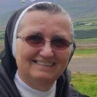 A sus 64 años, la Hermana Celestina usa Skype para impartir catequesis a católicos muy repartidos por Islandia, donde el desplazamiento es complicado