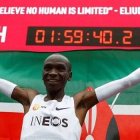 Kipchoge logró bajar de las dos horas en la maratón