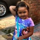 Tafida tiene cinco años y hay hospitales dispuestos a atenderla, pero una vez mas el sistema sanitario británico quiere impedirlo. A principios de octubre se tomará una decisión.