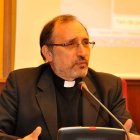 El padre Cervellerra dirige Asia News, uno de los medios más prestigiosos en la información sobre la Iglesia en Asia.