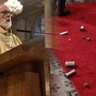 El ya arzobispo de Santiago de Chile, Celestino Aós, y en el suelo, los casquetes de latas lacrimógenas vacías -montaje fotográfico
