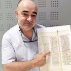 Con el descubrimiento del profesor Songel, el Santo Cáliz de Valencia adelanta su respaldo documental casi trescientos años. Foto: Efe / Universidad Politécnica de Valencia.