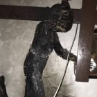 Imagen del Cristo calcinado en la ermita de Tueste, en la provincia de Zaragoza / Hoy Aragón