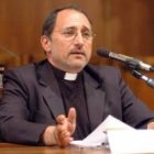 Bernardo Cervellera es misionero del PIME -Pontificio Instituto de Misiones Extranjeras- y periodista