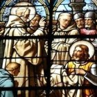 San Judicael toma el hábito.