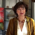 María Vallejo-Nágera, ante su último libro, «Paseando por el Cielo», consagrado a la Eucaristía.