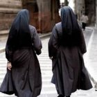 La religiosa se niega a tener que vivir sin su hábito y su velo / Imagen referencial