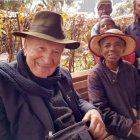 El padre Ganapini se volcó como misionero en Madagascar, donde hizo construir 100 escuelas primarias