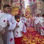 En 2020 no se verán estas escenas multitudinarias en las calles - en este caso del Coirpus Christi de 2019 en Valencia