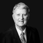 Vinson Synan, historiador del pentecostalismo, quedó asombrado cuando nación la Renovación Católica y creció con fuerza