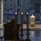 Las imágenes que dejaron la bendición Urbi et Orbi muestran la situación excepcional que vive el mundo por el coronavirus / Vatican Media