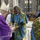 Misa con el Papa en San Pedro del Vaticano por el rito congoleño en 2019
