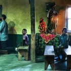 Los niños protagonistas de una de las impactantes historias del padre Schneider.