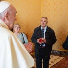 El Papa Francisco recibió, escuchó atentamente y agradeció al padre Maccalli su testimonio durante su largo cautiverio / Fotos- Vatican News