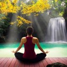 En la New Age o Nueva Era hay alguna intuición correcta -como que el consumismo no llena al ser humano- pero en conjunto toda ella lleva a un centrarse en uno mismo lejos de Dios