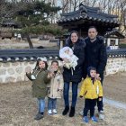 La familia Caletrio Simón llegó hace dos años a Corea del Sur como misionera