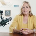 Meg Meeker es pediatra y una popular autora sobre educación en familia, especialmente en nuestra época peligrosa para niños y adolescentes