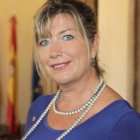 Patricia Gómez, consellera balear de salud y militante socialista... ¿tiene autoridad para suspender toda actividad en lugares de culto en barrios enteros?