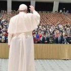 El Papa Francisco en su audiencia del miércoles en el aula Pablo VI - habló sobre la falsa oración, la que se hace sin amor al prójimo