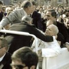 El 13 de mayo de 1981, Juan Pablo II fue víctima de un atentado por los disparos de Ali Agca.