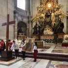 La Cruz de la JMJ continúa su peregrinación hasta Lisboa, donde se celebrará en 2023 tras ser retrasada un año por la pandemia.