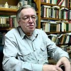 Olavo de Carvalho es un filósofo brasileño de 73 años, residente en Estados Unidos tras abandonar su país en 2005 al ser amenazado por la extrema izquiera, y cuya obra ha influido sobre el presidente Jair Bolsonaro.
