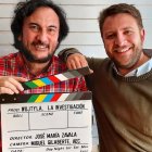 José María Zavala (izquierda de la foto) con el director de Fotografía de «Wojtyla: la investigación», Miguel Gilaberte.
