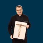 El sacerdote y teólogo Pablo Cervera lleva a cabo una incansable labor editorial como autor, editor y traductor.