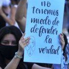El azul celeste representa a los defensores de la vida en Argentina - las asociaciones provida anuncian que no se rendirán contra el aborto