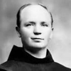 Leo Heinrichs, el sacerdote mártir que murió defendiendo la Eucaristía.