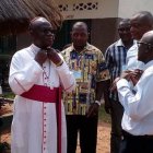 El obispo Kasanda, de Mbujimayi, pide un castigo ejemplar para los que asaltan y profanan iglesias