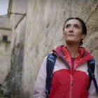 Cristina Maró es una agradable guía y compañera en este recorrido en vídeo por el Camino Portugués hacia Santiago