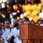 Francisco predica en su misa en Erbil, capital de Kurdistán iraquí