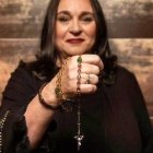 Belén Perales puso en marcha El Rosario de las 11 pm, miles lo rezan con ella -  foto de Dani García para Revista Misión