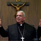 Nelson Pérez, hijo de cubanos, arzobispo de Filadelfia desde enero de 2020, ha firmado con otros 3 obispos cubano-americanos un documento de apoyo a los manifestantes