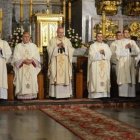 Esta consagración se produjo en el santuario nacional de Kalisz, dedicado a San José