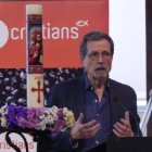 Josep Miró, presidente de E-Cristians, en una asamblea de la asociación en la parroquia del Pilar en Barcelona