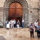 A la salida de misa mucha gente puede llevarse la Hoja dominical y empezar a mover su testamento vital para protegerse de ser eutanasiado