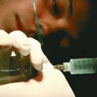 ¿Permite la Constitución española matar a enfermos con una inyección letal o un veneno? El Tribunal examinará la ley de Eutanasia