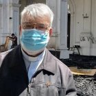 Pedro Narbona, párroco de dos iglesias atacadas en Chile, premiado por su llamamiento al perdón, la reconstrucción y la resistencia