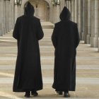 La petición de Tufirma.org exige la permanencia de los monjes en el Valle de los Caídos