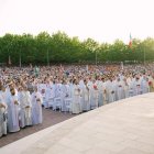 Cientos de sacerdotes y miles de fieles han querido estar en Medjugorje de cara al 40 aniversario que se celebra esta semana / Foto: Dani